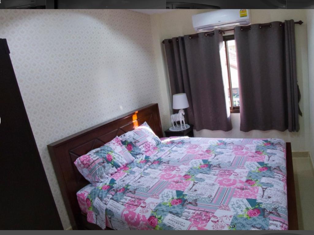 Junior Apartment Pattaya Oda fotoğraf